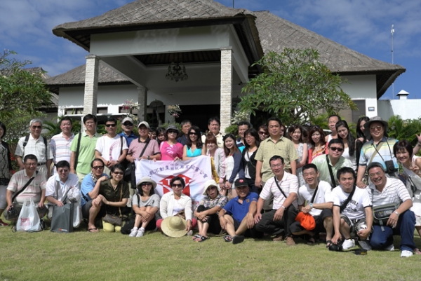 公會會務人員參加理監事及聯誼會會長自強活動